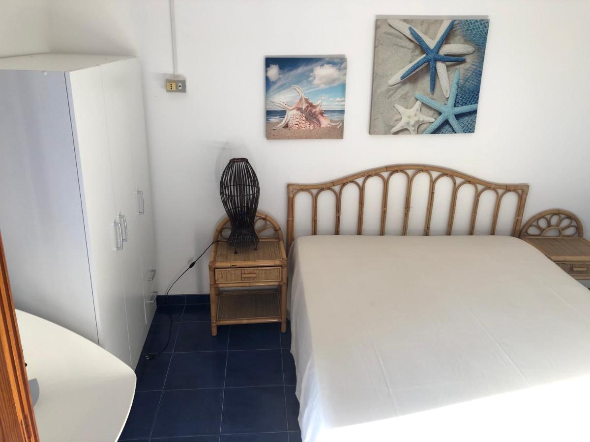 Il Girasole 2 Villa Torre dell'Orso Kültér fotó